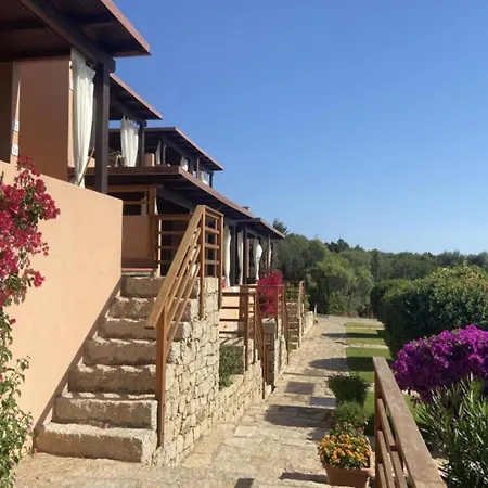 Pet-friendly In Sardinia * קניגיונה